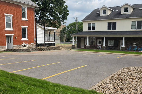 440 West College Avenue | $1,400 Per Year