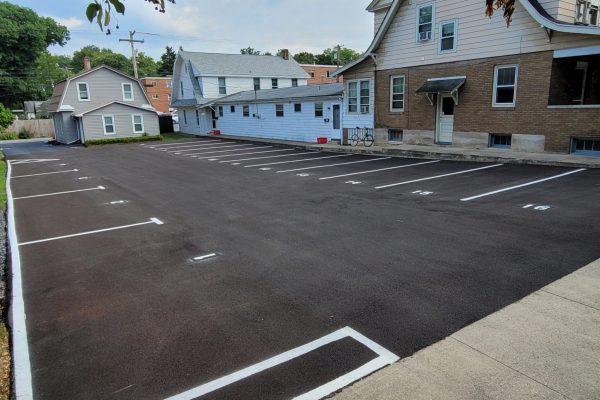 612 West Beaver | $1,100 Per Year